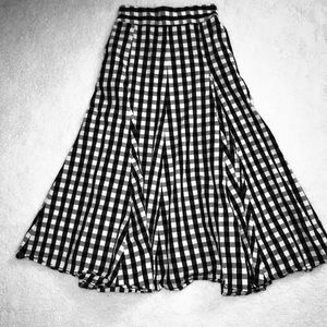 Plaid Who What Wear maxi skirt.